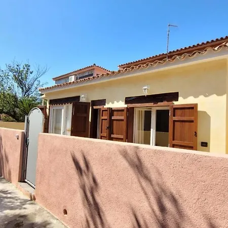 Casa Rosa Holiday home San Teodoro (Sardinia)