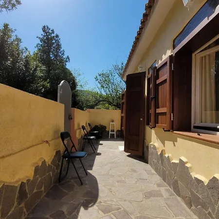 Casa Rosa * San Teodoro (Sardinia)